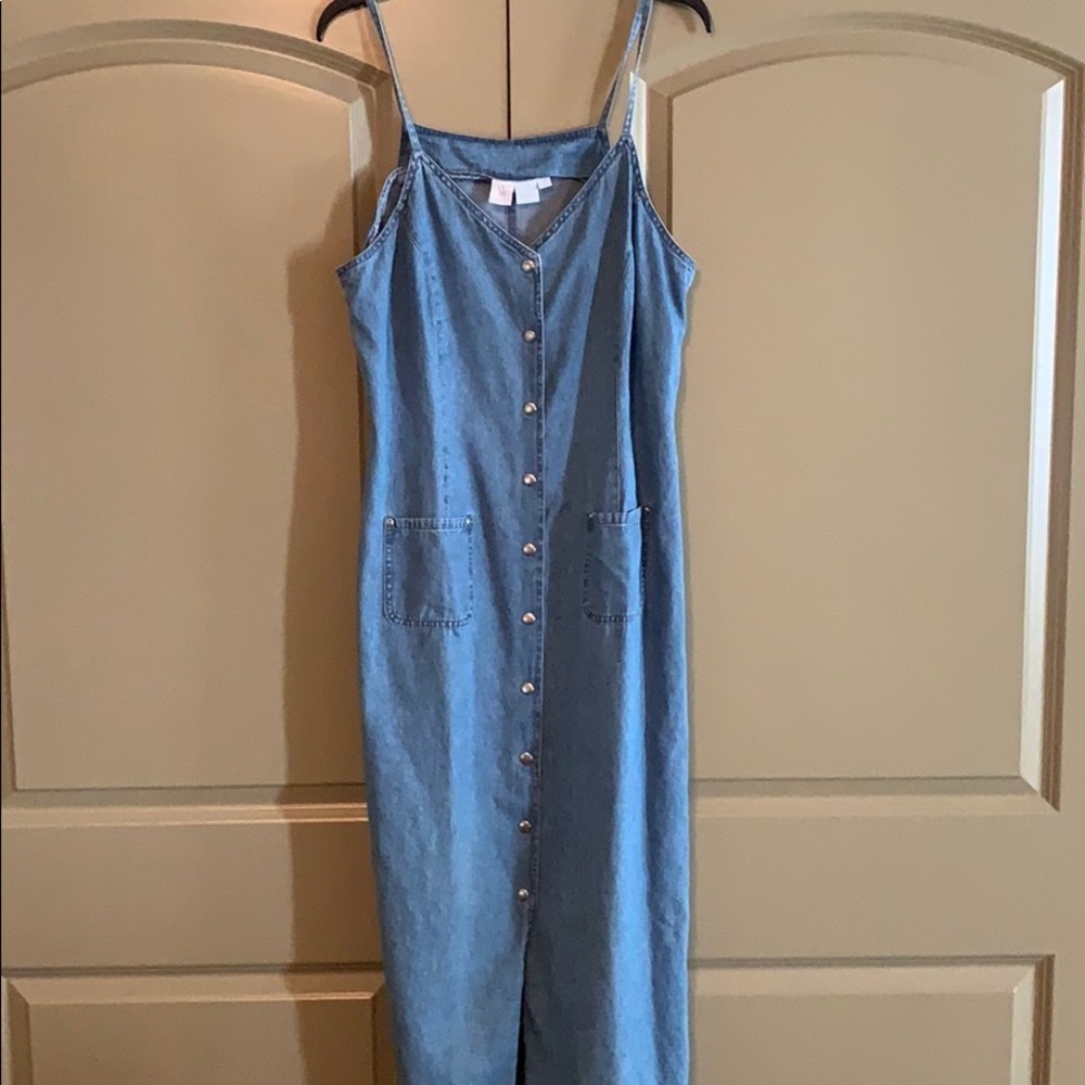 Clifford and Wills denim front button snaps dress